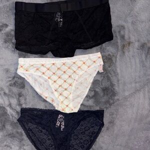 Victoria's Secret Panty Bundle NWT SIZE L